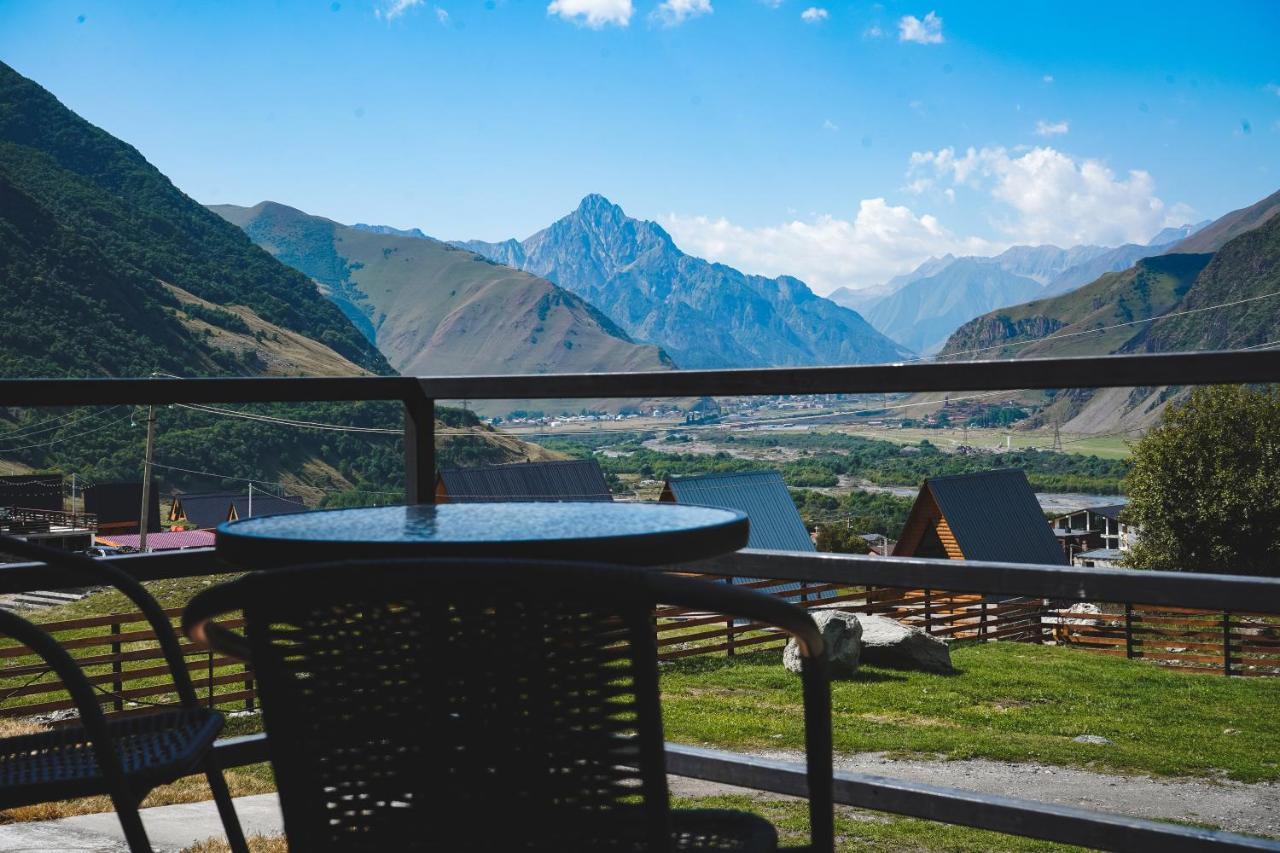 דירות Misty Rocks Kazbegi מראה חיצוני תמונה